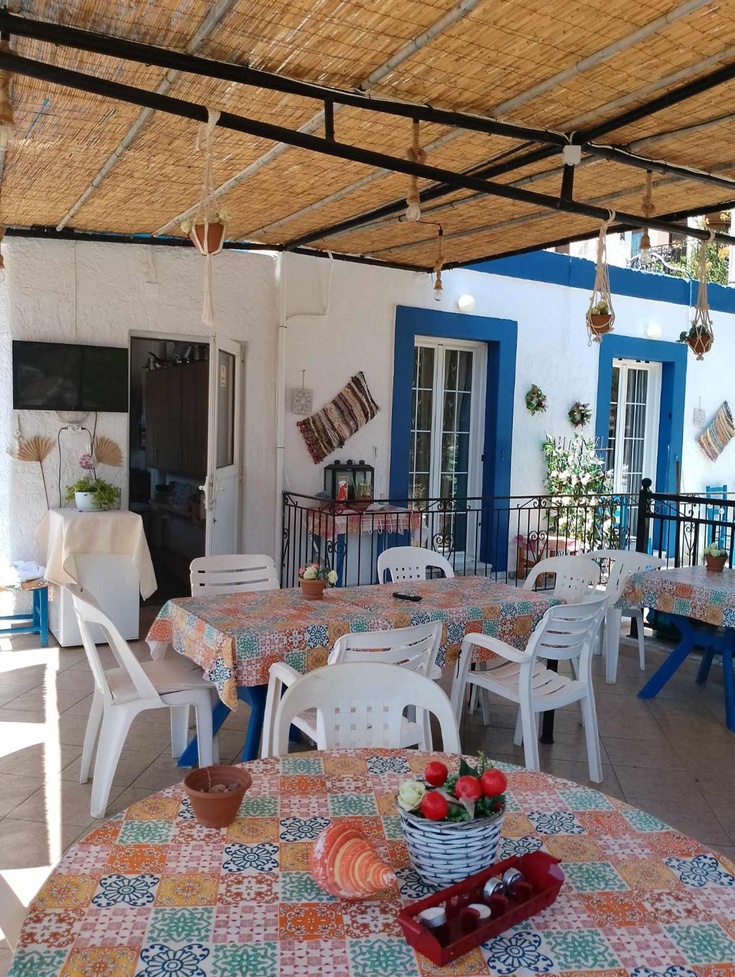 Cleios Rooms And Studios, Kalymnos 85200 Panormos  Ngoại thất bức ảnh