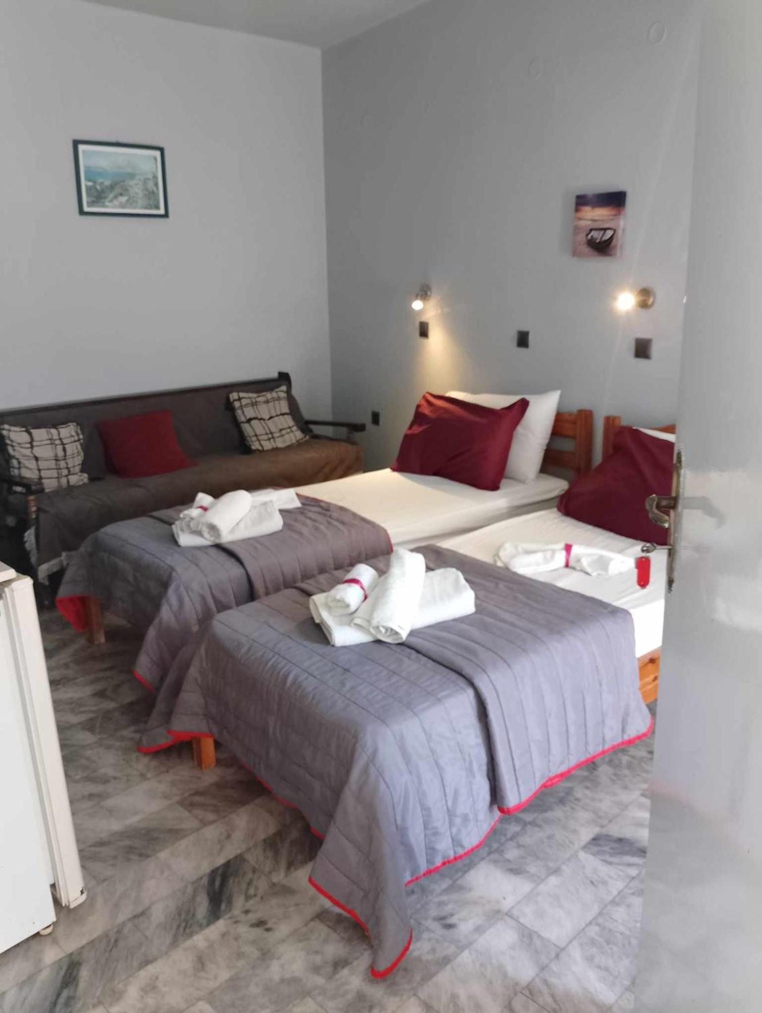 Cleios Rooms And Studios, Kalymnos 85200 Panormos  Ngoại thất bức ảnh